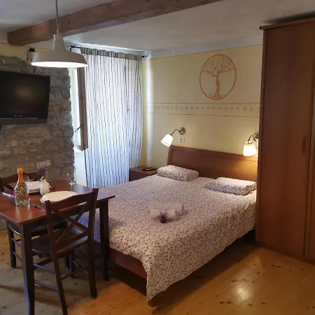 Bevk Apartment *