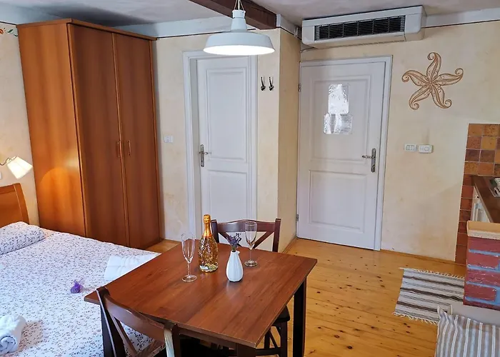 皮兰佩福克公寓 公寓 *