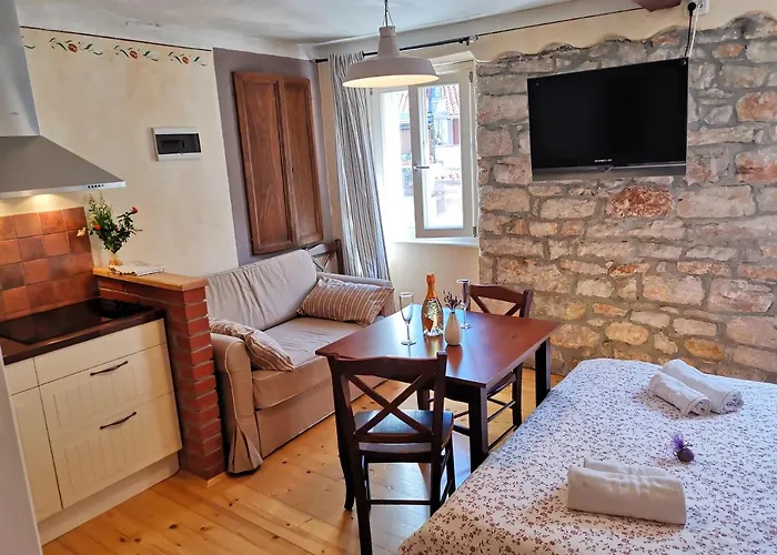 公寓 皮兰佩福克公寓 皮兰