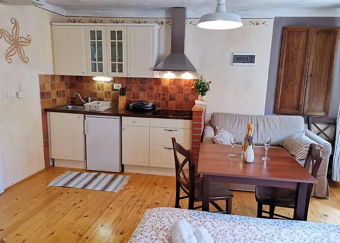 皮兰佩福克公寓