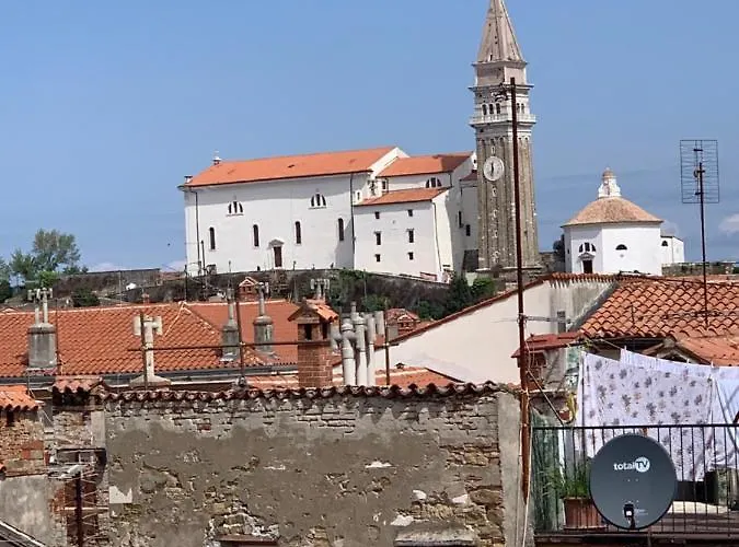 皮兰佩福克公寓 公寓